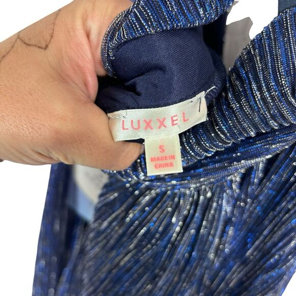 NWT Lulus Stunner Shiny Metallic Backless Maxi Dress Blue Prom Homecoming Size S - Picture 8 of 14